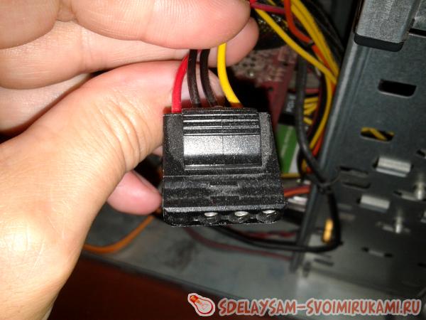 Scsi жесткий диск как подключить к sata